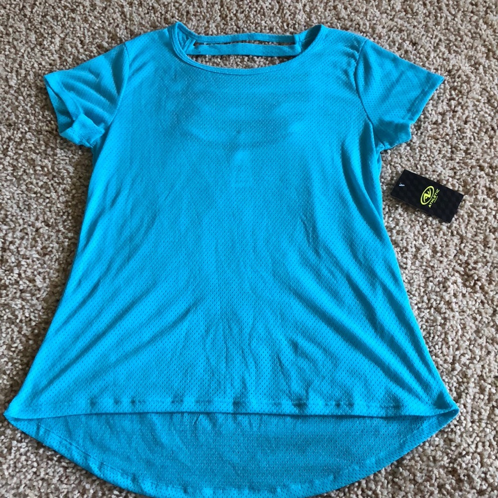 NEW Active Workout or Casual Top Size Med. 8-10